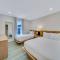 Mahalo Cape May Townhomes