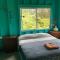 Simple Rustic studio deluxe bed in tropical fruits garden - Mountain View