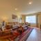 Elk Meadow Cabins 13A Bears Den Suite - Orick