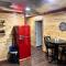 Halfmoon Hideaway-Cozy 2 bdr cabin Mena AR