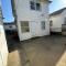 Shore Beach Houses - 43B Lincoln Ave
