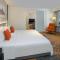 PARKROYAL Suites Bangkok - SHA Plus Certified - Bangkok