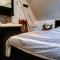 Quaint holiday home in Lamswaarde with garden - Lamswaarde