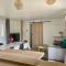 Modern and cosy ecolodge, shared heated pool, Les Mathes - Les Mathes