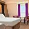 Flannerys Hotel