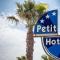 Petit Hotel