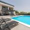 Vila Katarina ZadarVillas - Tinj