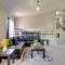 Spacious Aurora Home 20 Mi to Downtown Denver!
