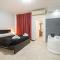 Royal Playa Suite and Apartament -private parking-