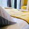 2 Bed Apartment with Free Parking
