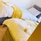 2 Bed Apartment with Free Parking
