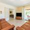 Vacation home in Limoux with pool - 利穆