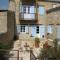 Dolphin Guest House and Studios - Tochni