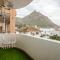 Beachfront Flat & Mountain View - Cape Town