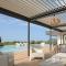 Aesthea 5-star Villa, 2Pools, Gym, Cinema, Sauna, By ThinkVilla