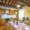 Cozy Home In Barga With Wifi