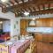 Cozy Home In Barga With Wifi