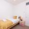 Pass the Keys Spacious family home with parking - Bath
