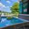 Rumah Pantai de Merabang (bungalow with pool)