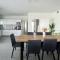 Modern Villa Freya with heated swimming pool, Murvica