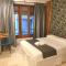 PLAZA HOME ResEst