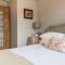 The Hideaway, sleeps 2 in Wells next-the-Sea! - Wells-next-the-Sea