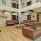 Blue Moon Residency Hotel & Restaurant