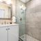 Elegant Studio Near French Quarter
