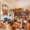 Stunning 5BR Henley Home: Your Perfect Retreat