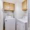 Relax with a Fabulous Ocean View Ocean Sounds in This 2 Bedroom 2 Bath Den