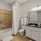 La Quinta Old Town Retreat, Pool, Hot Tub, 4 ppl