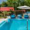 Lovely Home In Sivati With Jacuzzi - Šivati