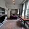 Hyde Park Studio Has Private Balcony With Tranquil Garden View - Лондон