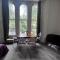 Hyde Park Studio Has Private Balcony With Tranquil Garden View - Лондон