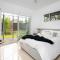 URALLA STUDIO - South Coast - Private Guest Suite
