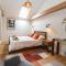 The Cart Lodge at Grove Barn - 埃耶