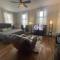 Suite2-1King Bed1Bath-1BlockFromMercerHospitals - Macon