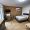Route 7 Rooms
