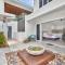 Canopy Views Holiday House With Heated Pool