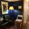 DJANGO Hostel & Lounge