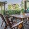 Ferienwohnpark Immenstaad am Bodensee Zwei-Zimmer-Apartment 53 01