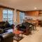 Diamond Plaza Apartments