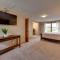 Waverly Vacation Rental with Game Room and Patio!