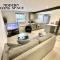 Fantastic convenient 2 Bedroom 2 bathroom Perfect for Stansted Airport, 2 minute walk to Bishops Stortford Train Station!