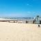 Port Melbourne Dog Beach Stays - Melbourne