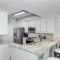 Regency Condo 405 - Наварр