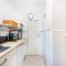 WintowinRentals Close to the beach, Private Terrace & Parking