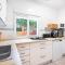 WintowinRentals Close to the beach, Private Terrace & Parking