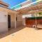 WintowinRentals Close to the beach, Private Terrace & Parking