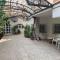 Charming Apartment in Shmeisani
